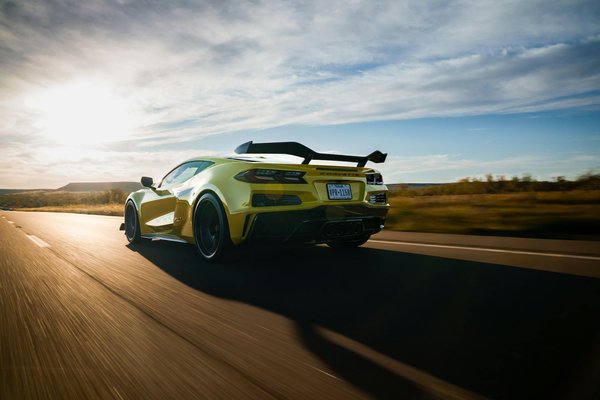 How Can Customized Insole Technology Improve Performance in Competitive Walking?