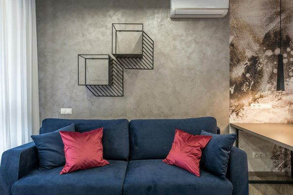 Manual opening skylights: bringing fresh air and light into your home